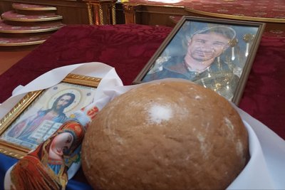 У Житомирі провели в останню путь десантника Андрія Мельника, якого шукали упродовж двох років У Житомирі провели в останню путь десантника Андрія Мельника, якого шукали упродовж двох років