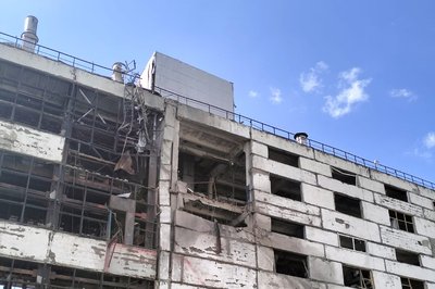 Росіяни ударили КАБами по цивільному підприємству на Куп'янщині: є загиблі та поранені Росіяни ударили КАБами по цивільному підприємству на Куп'янщині: є загиблі та поранені
