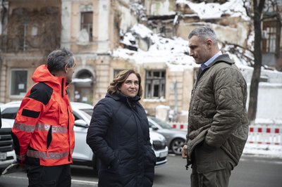 "Вражена мужністю українців": до Києва прибула мер Барселони Ада Колау "Вражена мужністю українців": до Києва прибула мер Барселони Ада Колау