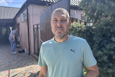 Внаслідок російського обстрілу пошкоджені будинки та автівки в Миколаєві