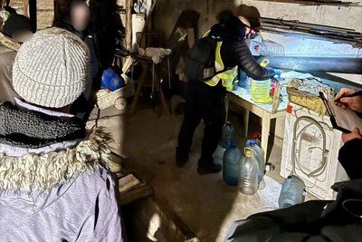 На Житомирщині судитимуть працівника підприємства, обвинуваченого у крадіжці понад 35 тисяч літрів пального На Житомирщині судитимуть працівника підприємства, обвинуваченого у крадіжці понад 35 тисяч літрів пального