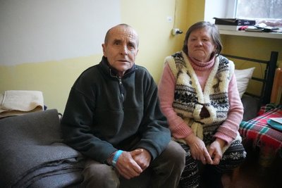 “Взяли щось перекусить, кружку, ложку й миску”: як жителі Рясного тікали від армії РФ “Взяли щось перекусить, кружку, ложку й миску”: як жителі Рясного тікали від армії РФ