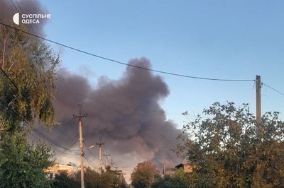 Над Одесою видно чорний дим: яка причина Над Одесою видно чорний дим: яка причина