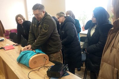 Підготовка населення до націспротиву — на Житомирщині розпочалися навчання одночасно у 3 громадах Підготовка населення до націспротиву — на Житомирщині розпочалися навчання одночасно у 3 громадах