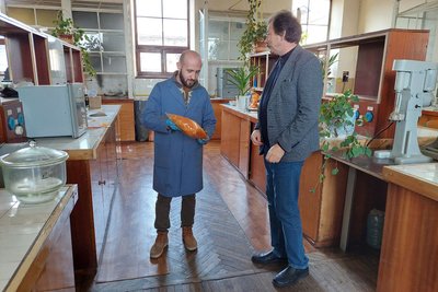 Науковці Зеновій Знак та Роман Мних Науковці Зеновій Знак та Роман Мних