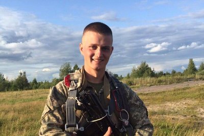 Підполковник у 27 років та у списку Forbes: історія комбата Юрія Гуляка, який боронить Сумщину Підполковник у 27 років та у списку Forbes: історія комбата Юрія Гуляка, який боронить Сумщину