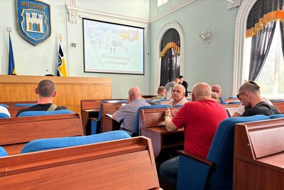 У Житомирі представники місцевої влади разом з громадськістю та ветеранами обговорили програму ветеранської політики У Житомирі представники місцевої влади разом з громадськістю та ветеранами обговорили програму ветеранської політики