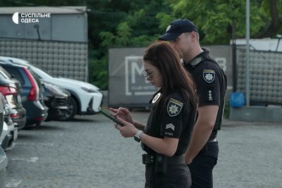 Ветеран проти автохамів: як в Одесі звільняють паркомісця для людей з інвалідністю Ветеран проти автохамів: як в Одесі звільняють паркомісця для людей з інвалідністю