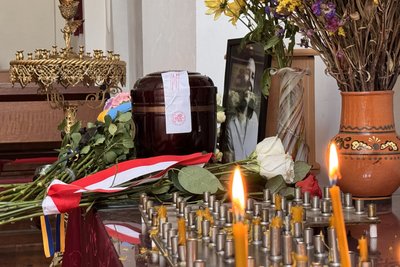 У Харкові відслужили панахиду за режисеркою Світланою Олешко У Харкові відслужили панахиду за режисеркою Світланою Олешко