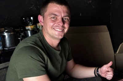 “Хочеться подарувати їм цілий світ”: історія дітей, які втратили тата на війні “Хочеться подарувати їм цілий світ”: історія дітей, які втратили тата на війні