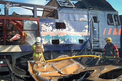 Російський БпЛА атакував пасажирський потяг «Суми—Київ». Доповнено Російський БпЛА атакував пасажирський потяг «Суми—Київ». Доповнено