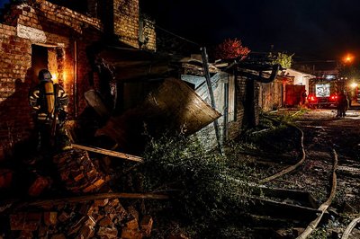 Російська атака на Кіровоградщину: пошкоджений приватний будинок Російська атака на Кіровоградщину: пошкоджений приватний будинок