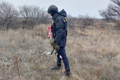 Підрив людей на боєприпасах: скільки випадків за 2024 рік та як триває розмінування територій Житомирщини Підрив людей на боєприпасах: скільки випадків за 2024 рік та як триває розмінування територій Житомирщини