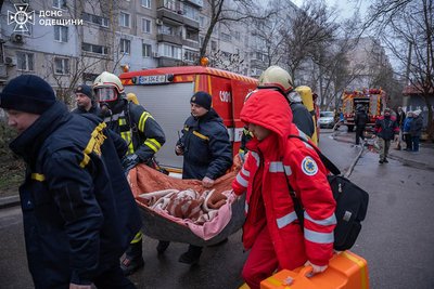 В Одесі сталась пожежа: одна людина померла, шістьох врятували В Одесі сталась пожежа: одна людина померла, шістьох врятували