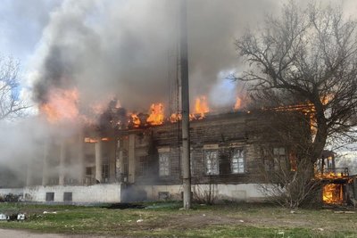 Була останнім дерев'яним маєтком на Харківщині: архітектор — про значення знищеної ударом РФ садиби Донців-Захаржевських Була останнім дерев'яним маєтком на Харківщині: архітектор — про значення знищеної ударом РФ садиби Донців-Захаржевських