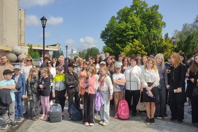 "Тиша, що говорить"— у Житомирі вшанували пам'ять дітей, які загинули внаслідок російсько-української війни "Тиша, що говорить"— у Житомирі вшанували пам'ять дітей, які загинули внаслідок російсько-української війни