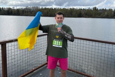 «Хотів розказати не про біг, а про війну в Україні»: як ультрамарафонець із Дніпра привертає увагу американців до війни «Хотів розказати не про біг, а про війну в Україні»: як ультрамарафонець із Дніпра привертає увагу американців до війни