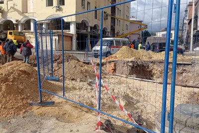 У центрі Харкова пошкоджені 111 будівель. Як усувають наслідки ракетних ударів