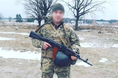 Харківська поліцейська шукає доньку, яку ексчоловік вивіз під час окупації Борової Харківська поліцейська шукає доньку, яку ексчоловік вивіз під час окупації Борової