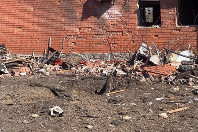 Наслідки влучання російських безпілотників у Коробчиному Пролісненської громади на Харківщині, 6 квітня 2026 року Наслідки влучання російських безпілотників у Коробчиному Пролісненської громади на Харківщині, 6 квітня 2026 року