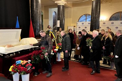 У Києві прощаються зі Степаном Хмарою У Києві прощаються зі Степаном Хмарою