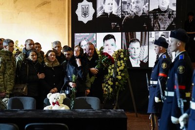 Авіакатастрофа у Броварах: У Києві попрощалися з керівництвом МВС. СУСПІЛЬНЕ | ВІДЕОНОВИНИ