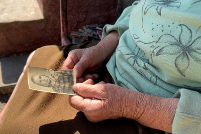 "Перша кравчиня та господиня у селі": про своє життя розповіла 91-річна жінка із Рівненщини "Перша кравчиня та господиня у селі": про своє життя розповіла 91-річна жінка із Рівненщини