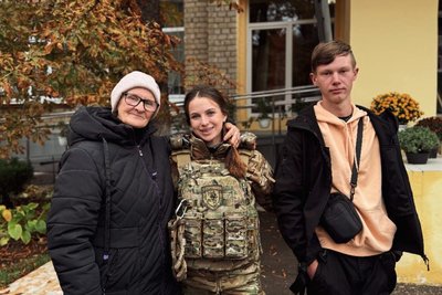 Евакуація бабусі та її онука з Куп'янського району Евакуація бабусі та її онука з Куп'янського району