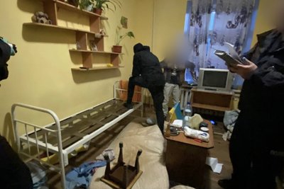 В колонії на Волині викрили групу в'язнів, які займалися онлайн-шахрайством — поліція В колонії на Волині викрили групу в'язнів, які займалися онлайн-шахрайством — поліція