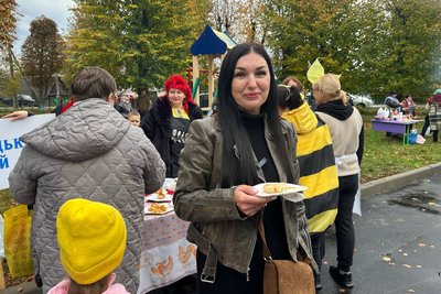 Готували і збирали гроші для воїнів: в громаді на Житомирщині влаштували батл шкільних кухарів Готували і збирали гроші для воїнів: в громаді на Житомирщині влаштували батл шкільних кухарів