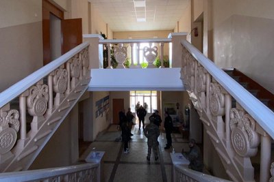 Правоохоронці в одному із закладів на Харківщині, щодо якого надійшло повідомлення про замінування, 30 березня 2026 року Правоохоронці в одному із закладів на Харківщині, щодо якого надійшло повідомлення про замінування, 30 березня 2026 року