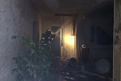 На Волині у селі Комарове горів житловий будинок: мати вчасно вивела двох дітей