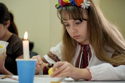 Створювали іканича — писанки надазовських греків. Про першу майстерку для переселенців, втрачені зразки та традиції Створювали іканича — писанки надазовських греків. Про першу майстерку для переселенців, втрачені зразки та традиції
