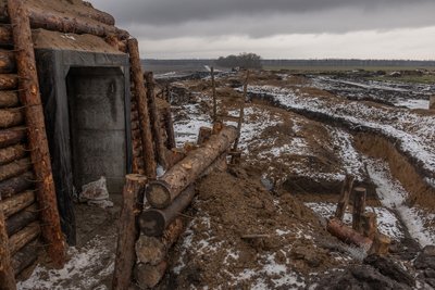 Система окопів, підготовлена українськими силами оборони на Куп'янському напрямку Система окопів, підготовлена українськими силами оборони на Куп'янському напрямку