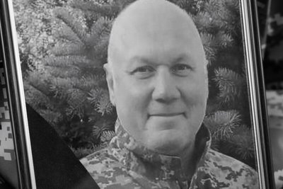 Лучани попрощалися з загиблим на Донеччині військовим Сергієм Собчуком