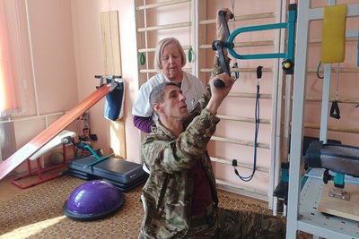 "Стрій — це сім'я, я буду повертатися": історія багатодітного бійця, який проходить реабілітацію на Волині "Стрій — це сім'я, я буду повертатися": історія багатодітного бійця, який проходить реабілітацію на Волині