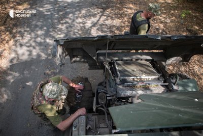 Механіки мобільної ремонтної групи 14 ОМБр Механіки мобільної ремонтної групи 14 ОМБр