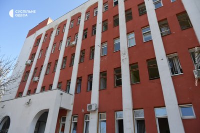 Унаслідок обстрілу РФ пошкоджено будівлі Суспільне Одеса, одна з них зруйнована Унаслідок обстрілу РФ пошкоджено будівлі Суспільне Одеса, одна з них зруйнована