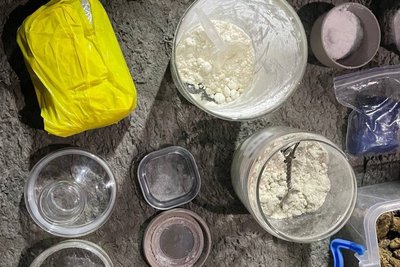 У Луцьку затримали 25-річного чоловіка з амфетаміном: у нього вдома знайшли понад кілограм психотропу У Луцьку затримали 25-річного чоловіка з амфетаміном: у нього вдома знайшли понад кілограм психотропу