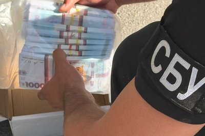 Комунальний асфальт "для обраних": у Житомирі підозрюють заступника міського голови і посадовця КП