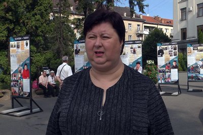 Спеціалістка відділу Українського інституту національної пам'яті Леся Бондарук Спеціалістка відділу Українського інституту національної пам'яті Леся Бондарук