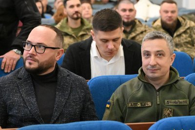 У Житомирі депутати міськради проголосували за бюджет Житомирської міської громади на 2025 рік У Житомирі депутати міськради проголосували за бюджет Житомирської міської громади на 2025 рік