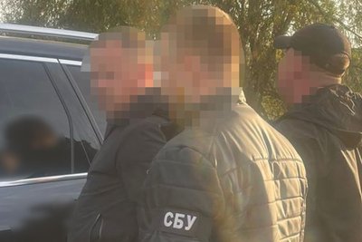 Депутата з Житомирщини підозрюють у вимаганні 20 тисяч доларів за вплив на слідство