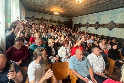 Жителі села на Вінниччині на громадських слуханнях проголосували проти будівництва кар’єру Жителі села на Вінниччині на громадських слуханнях проголосували проти будівництва кар’єру