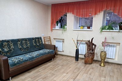Будуть зимувати без опалення. У Святогірську у прихисток заселяються містяни: які там умови Будуть зимувати без опалення. У Святогірську у прихисток заселяються містяни: які там умови