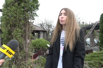 Обстріли у Сонячному на Житомирщині — як відновлюватимуть зруйноване житло та коли платитимуть компенсацію Обстріли у Сонячному на Житомирщині — як відновлюватимуть зруйноване житло та коли платитимуть компенсацію