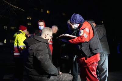 Наслідки вечірнього удару РФ по Харкову 30 січня: фоторепортаж Наслідки вечірнього удару РФ по Харкову 30 січня: фоторепортаж
