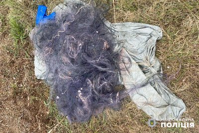 Виловив риби на 300 тисяч гривень: на Одещині чоловіка притягнули до відповідальності за браконьєрство Виловив риби на 300 тисяч гривень: на Одещині чоловіка притягнули до відповідальності за браконьєрство