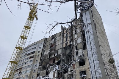 Демонтаж під'їзду на Ужвій, 82 у Харкові Демонтаж під'їзду на Ужвій, 82 у Харкові