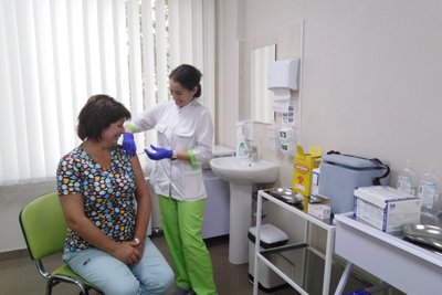 Жителі Одеси можуть зробити щеплення від COVID-19 трьома вакцинами Жителі Одеси можуть зробити щеплення від COVID-19 трьома вакцинами